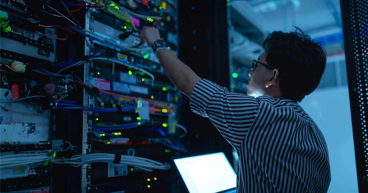 Data Center & Hosting